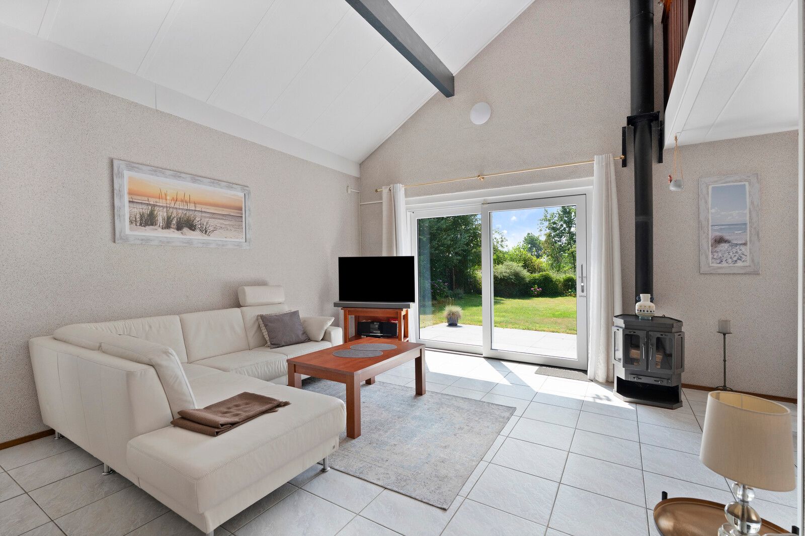 2-bedroom freehold villa in Julianadorp — photo 5 of 5