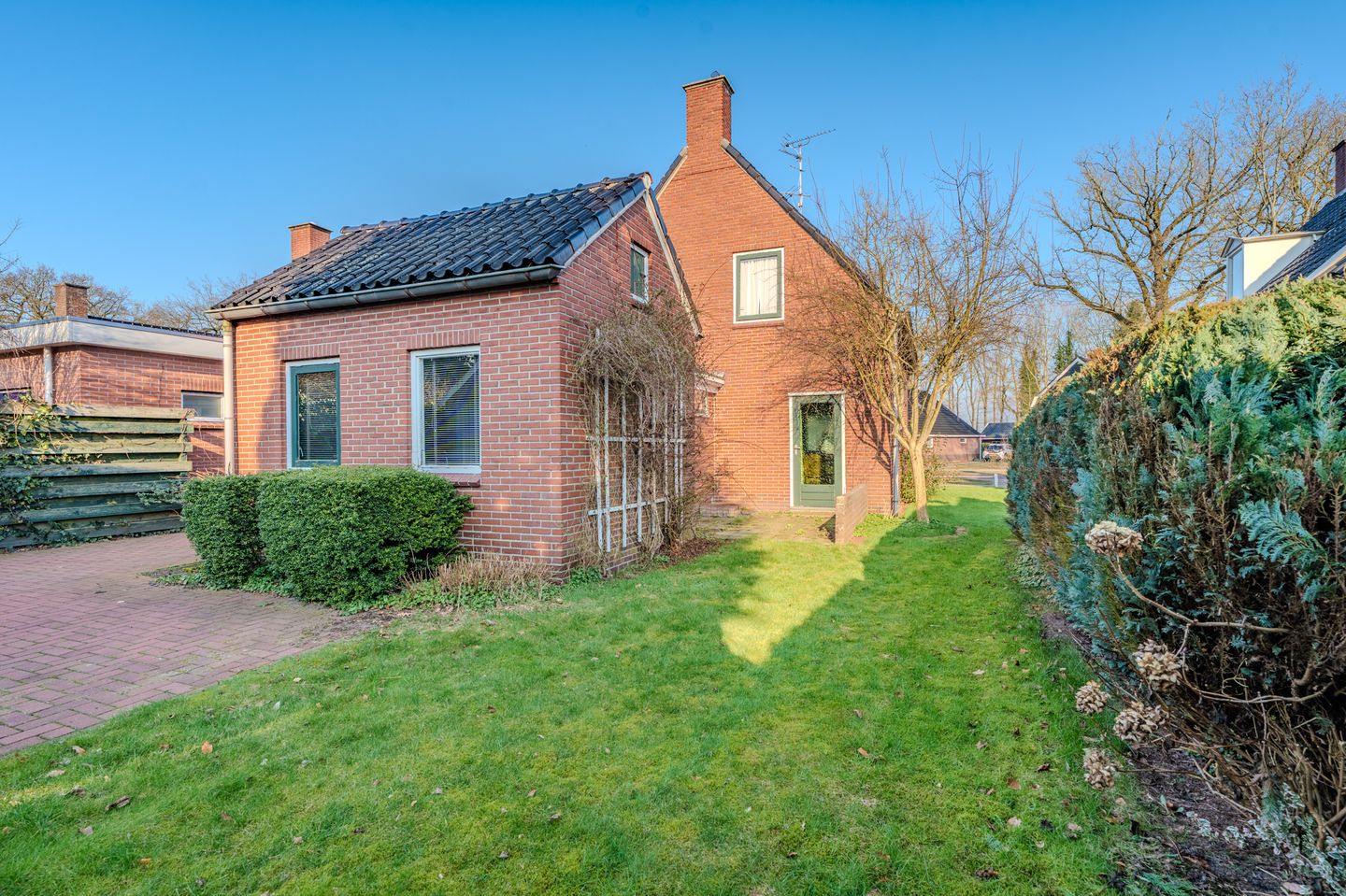 Photo 10 of Dorpsstraat 73