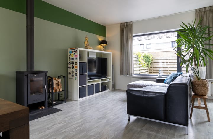 Tussenwoning te koop: P.W.A.Cort van der Lindenstraat 38, Harlingen