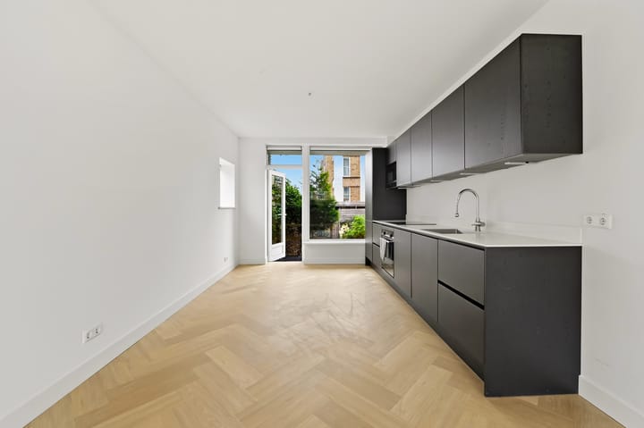 Appartement te koop: Koningin Julianalaan 83, Voorburg