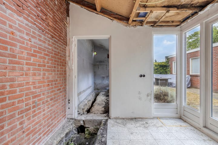 Hoekwoning te koop: Doctor Mollerlaan 65, Roosendaal