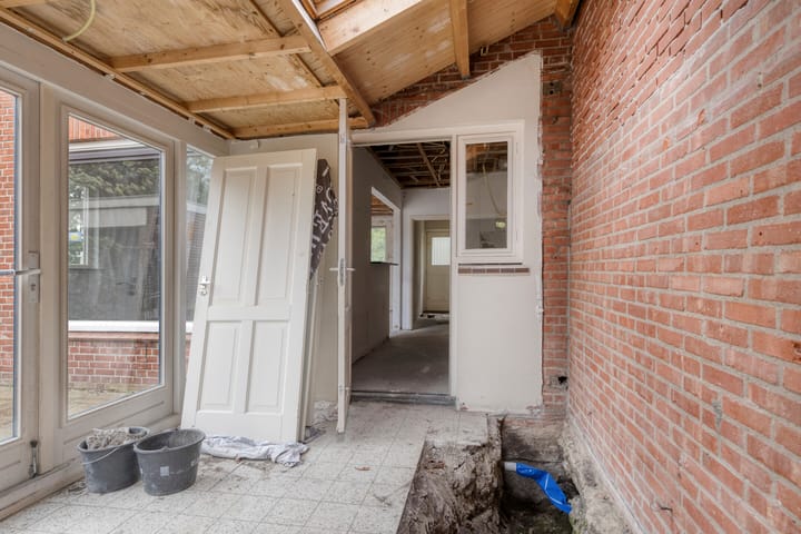 Hoekwoning te koop: Doctor Mollerlaan 65, Roosendaal
