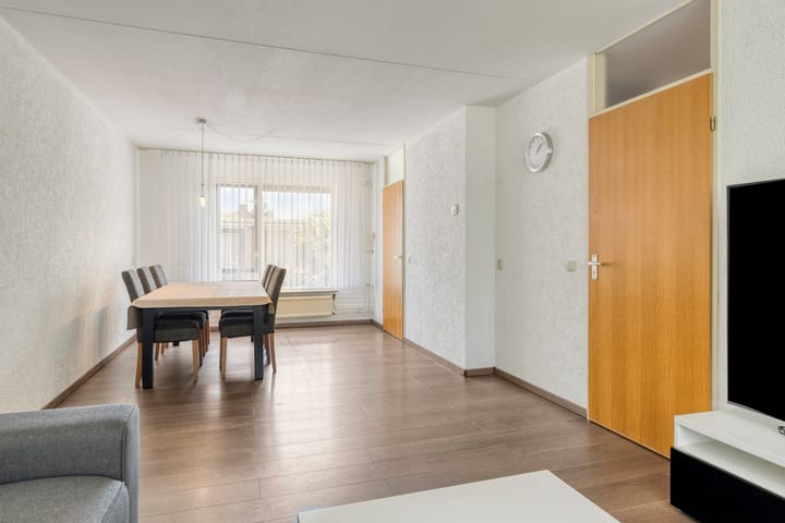 Tussenwoning te koop: Suikerpeerstraat 2D, Eindhoven