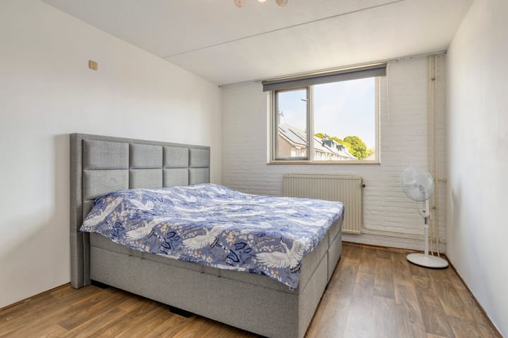 Tussenwoning te koop: Suikerpeerstraat 2D, Eindhoven