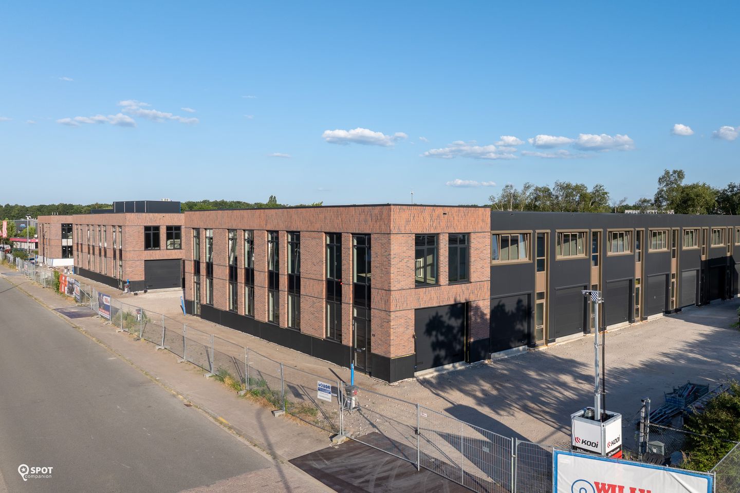 Bekijk foto 4 van Takkebijsters