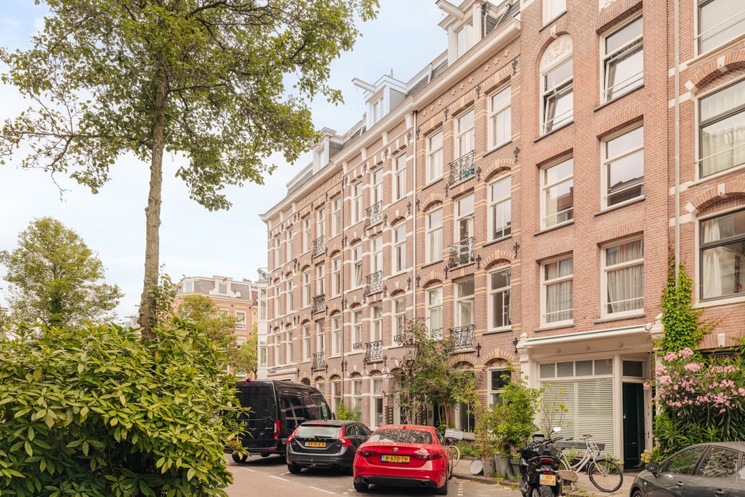 Photo 1 of Brederodestraat 66-3
