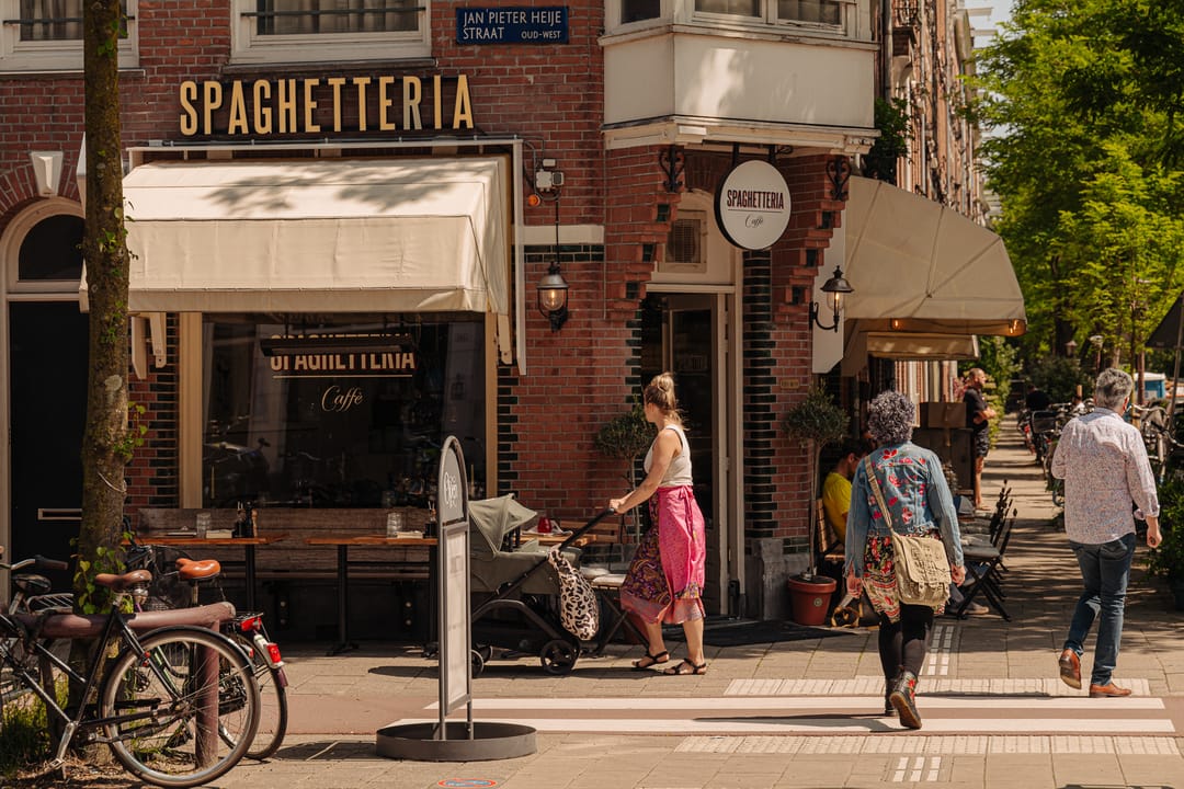 Photo 23 of Brederodestraat 66-3