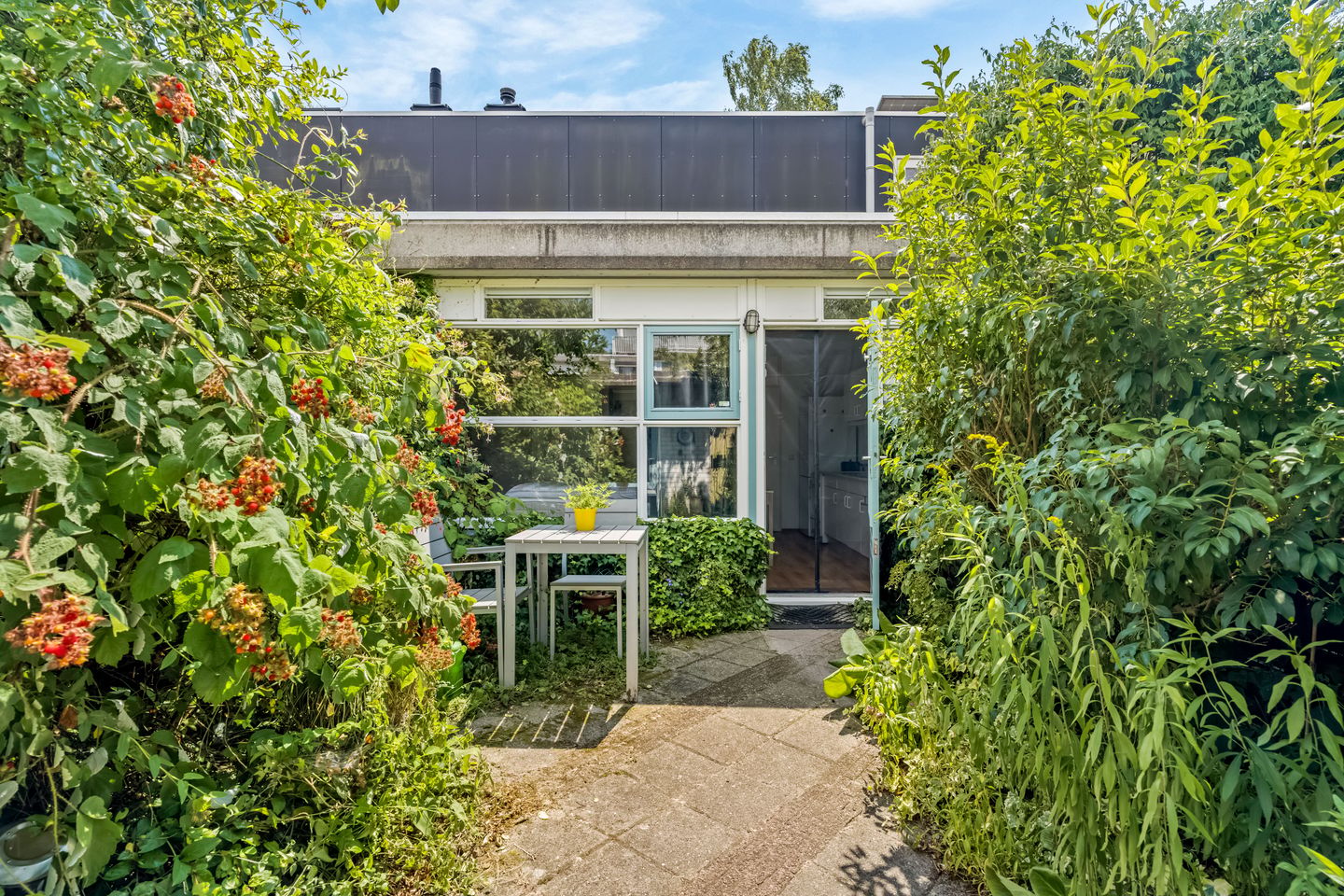 Photo 19 of Rondeelstraat 5