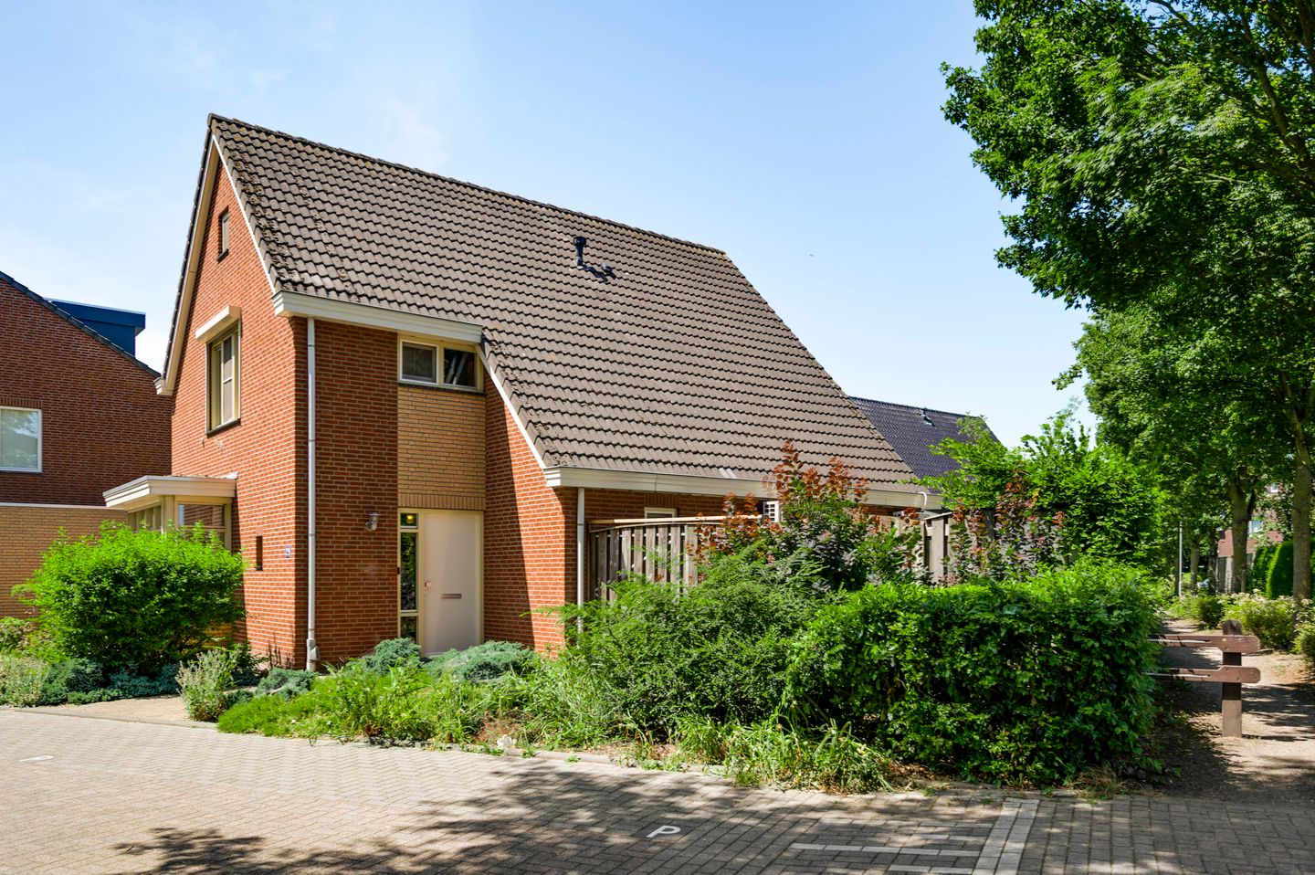 Foto 1 van Zonnedauw 29
