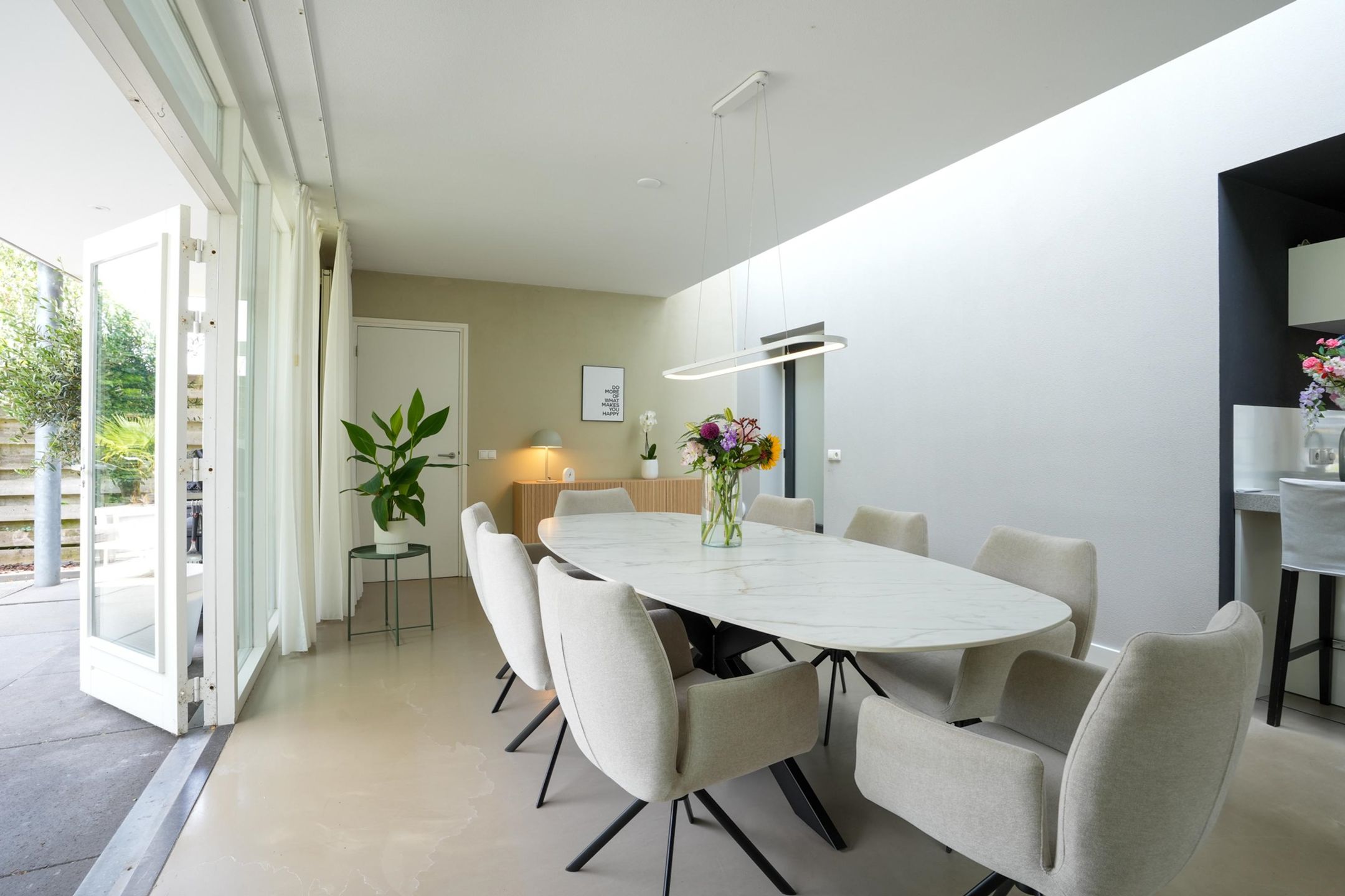 Photo 9 of Heerstraat 12