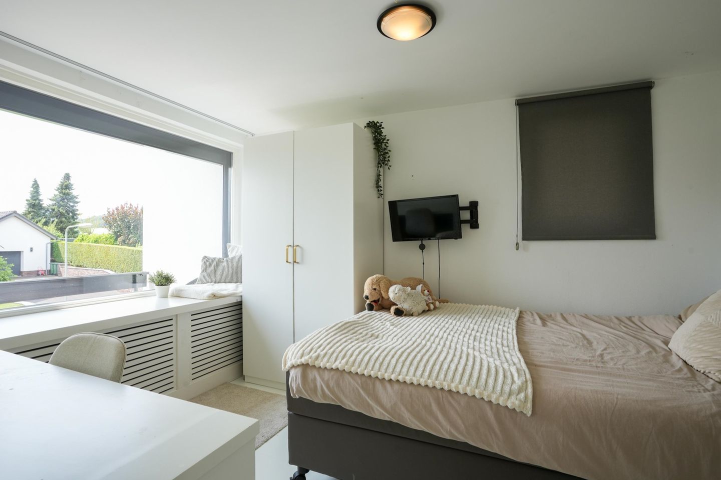 Photo 25 of Heerstraat 12