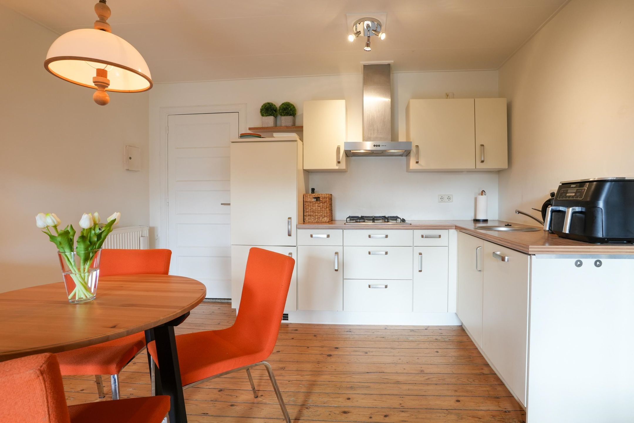 Photo 33 of Prof. Cobbenhagenstraat 3