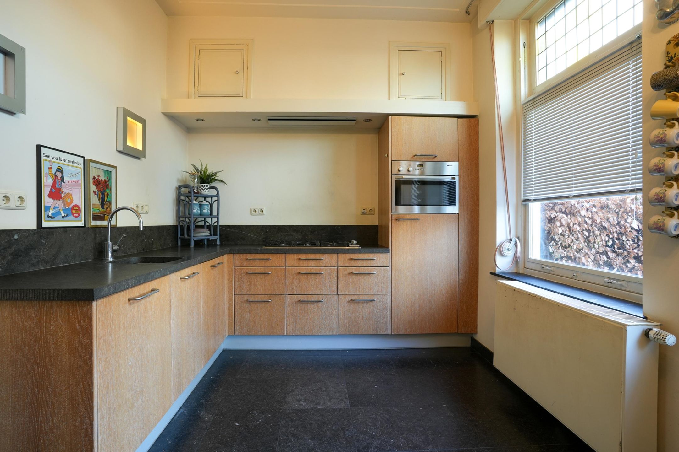 Photo 18 of Prof. Cobbenhagenstraat 3