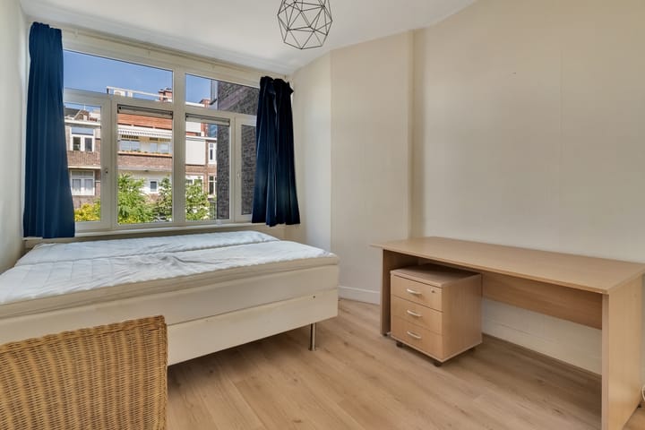 Appartement te koop: Volkerakstraat 10, 'S-Gravenhage