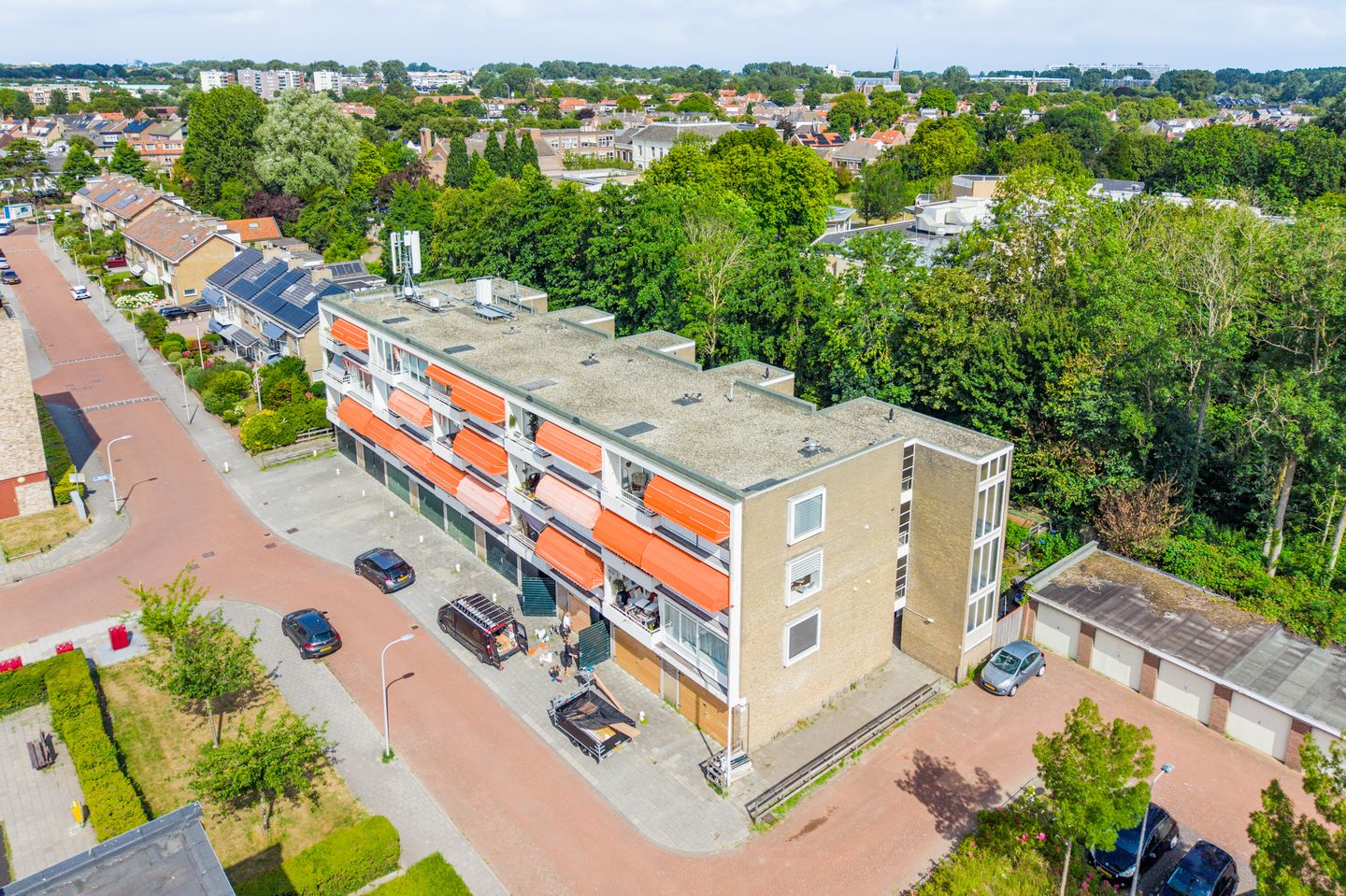 Foto 44 van Burggravenlaan 21