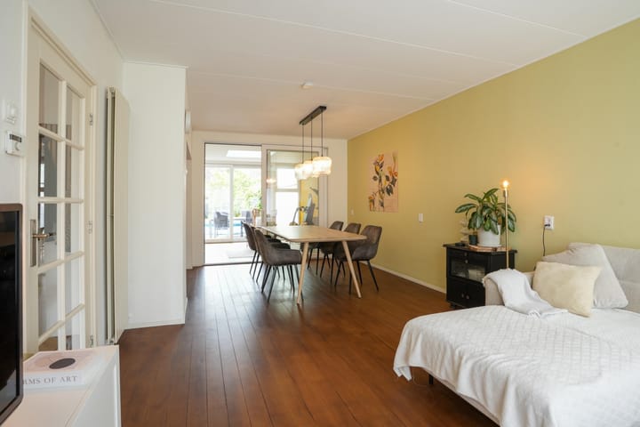 Foto 4 van Van Cosselaerstraat 16