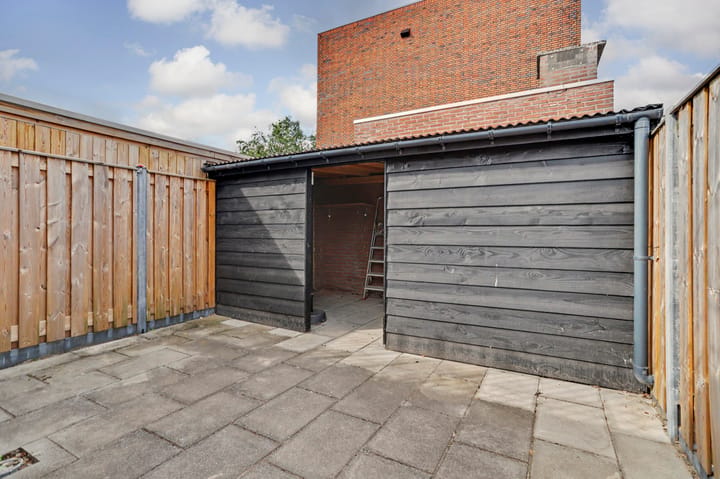 Hoekwoning te koop: Kasteeldreef 93, Tilburg