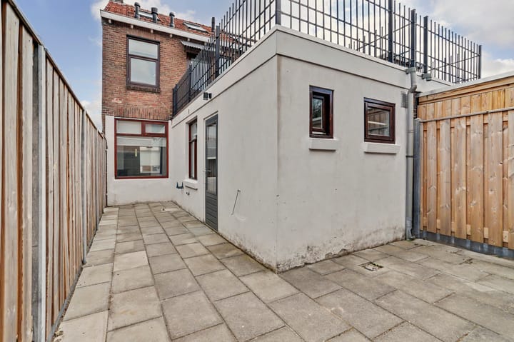 Hoekwoning te koop: Kasteeldreef 93, Tilburg