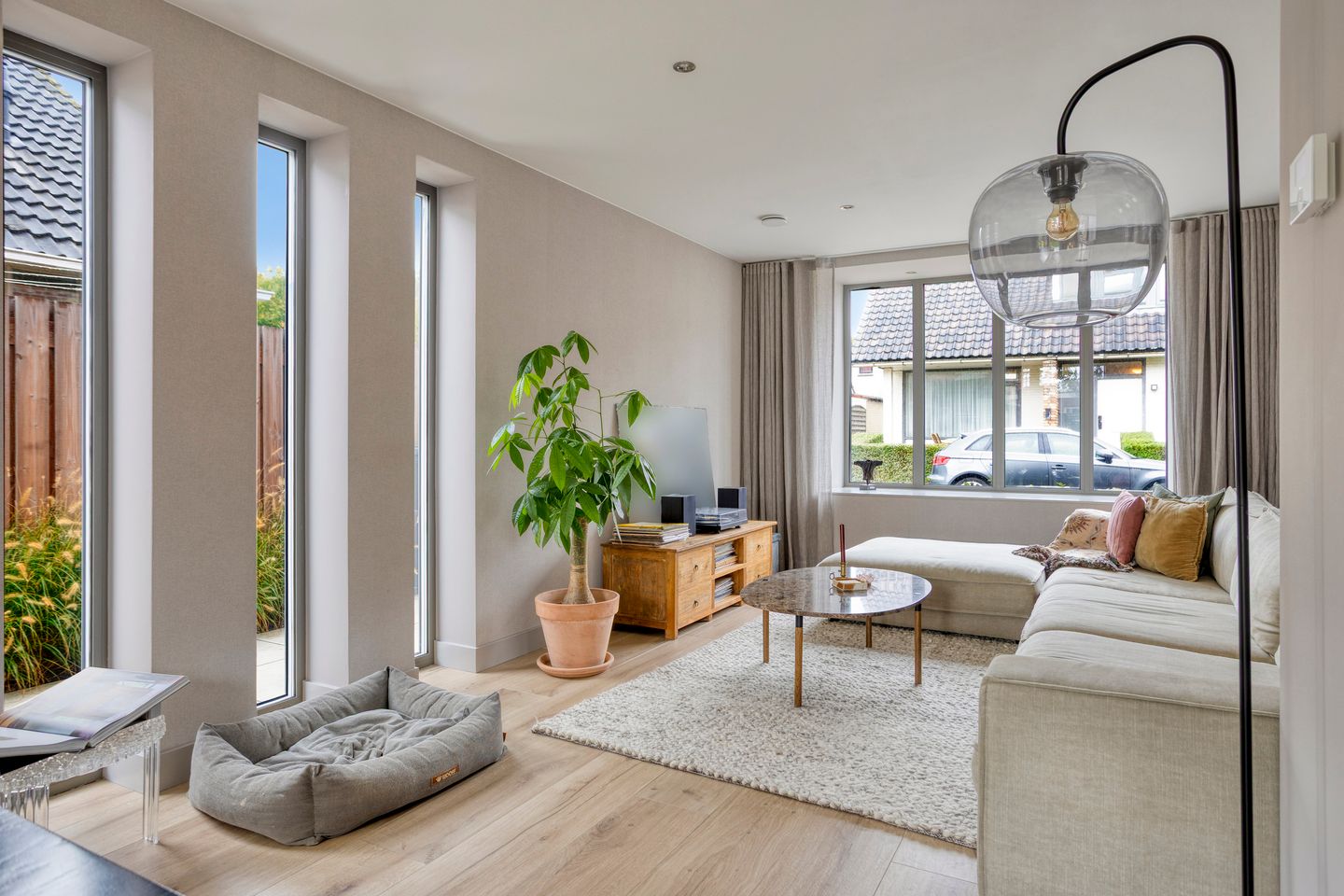 Photo 10 of Beatrixstraat 8