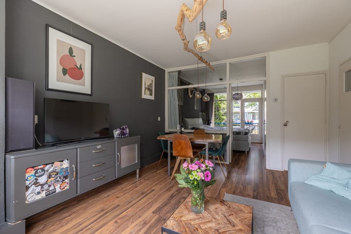 Appartement te koop: Van Ostadelaan 50, Alkmaar