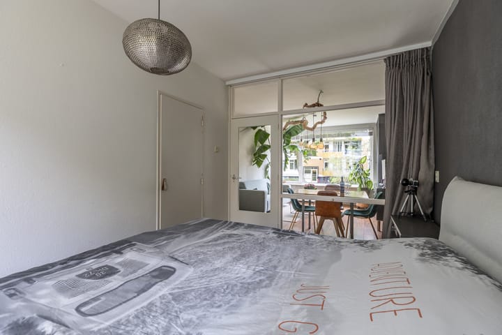 Appartement te koop: Van Ostadelaan 50, Alkmaar