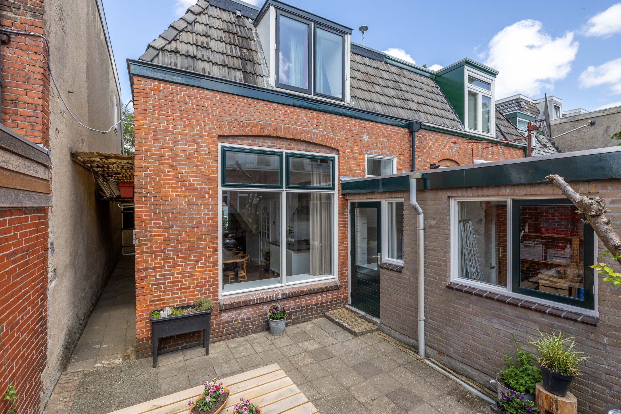 Foto 48 van Harlingerstraat 21