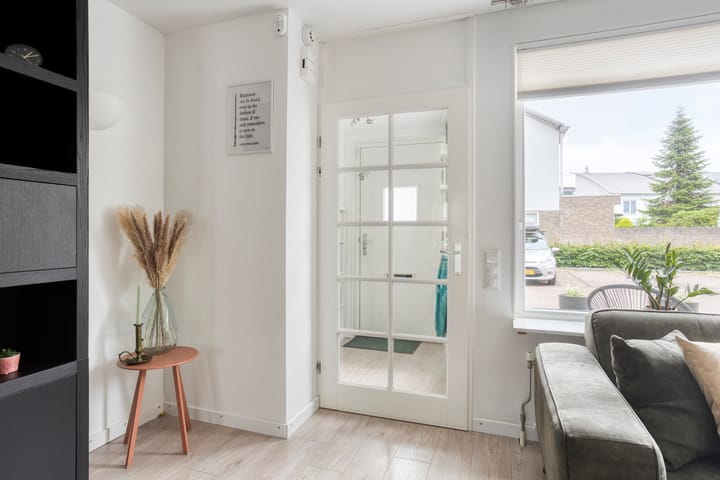 Tussenwoning te koop: Spuisluis 29, Alphen Aan Den Rijn