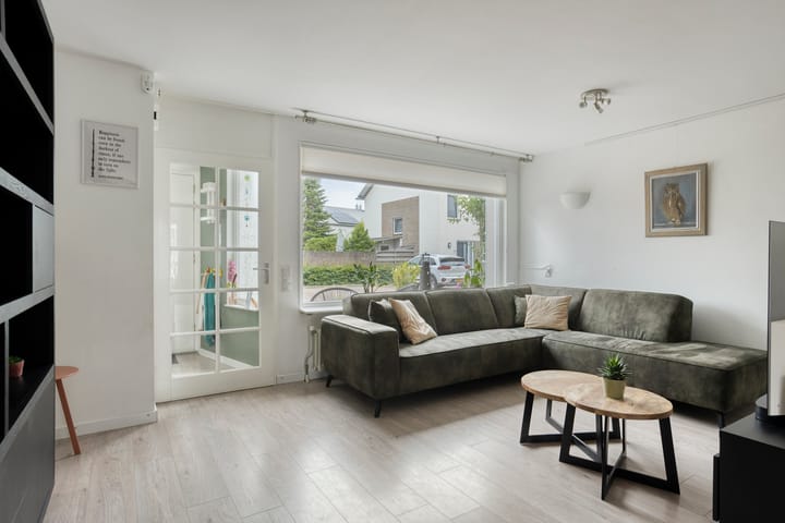 Tussenwoning te koop: Spuisluis 29, Alphen Aan Den Rijn