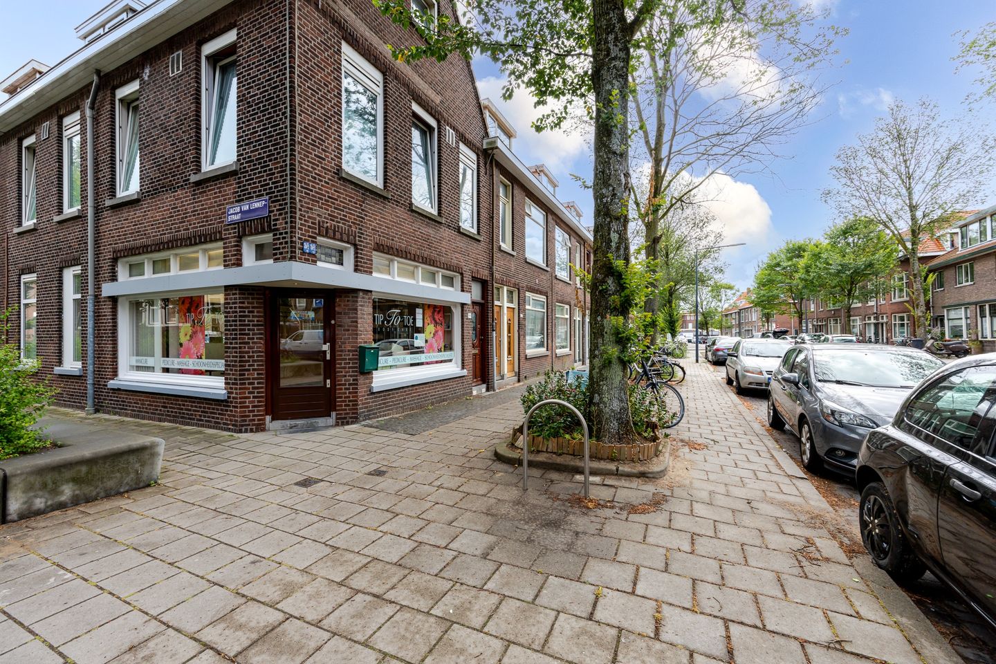 View photo 2 of Westfrankelandsestraat 150-B