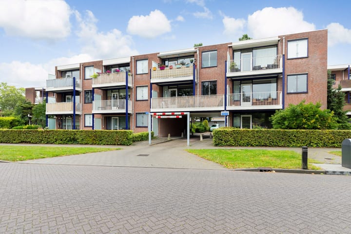 Appartement te koop: Luit Looymanshof 34, Oudenbosch