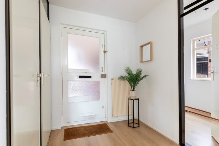 Appartement te koop: Luit Looymanshof 34, Oudenbosch