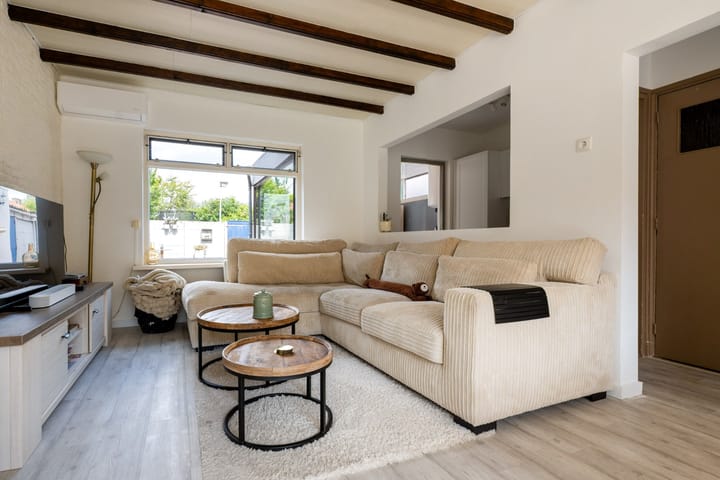 Tussenwoning te koop: Edisonstraat 61, Roosendaal