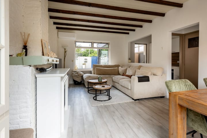 Tussenwoning te koop: Edisonstraat 61, Roosendaal
