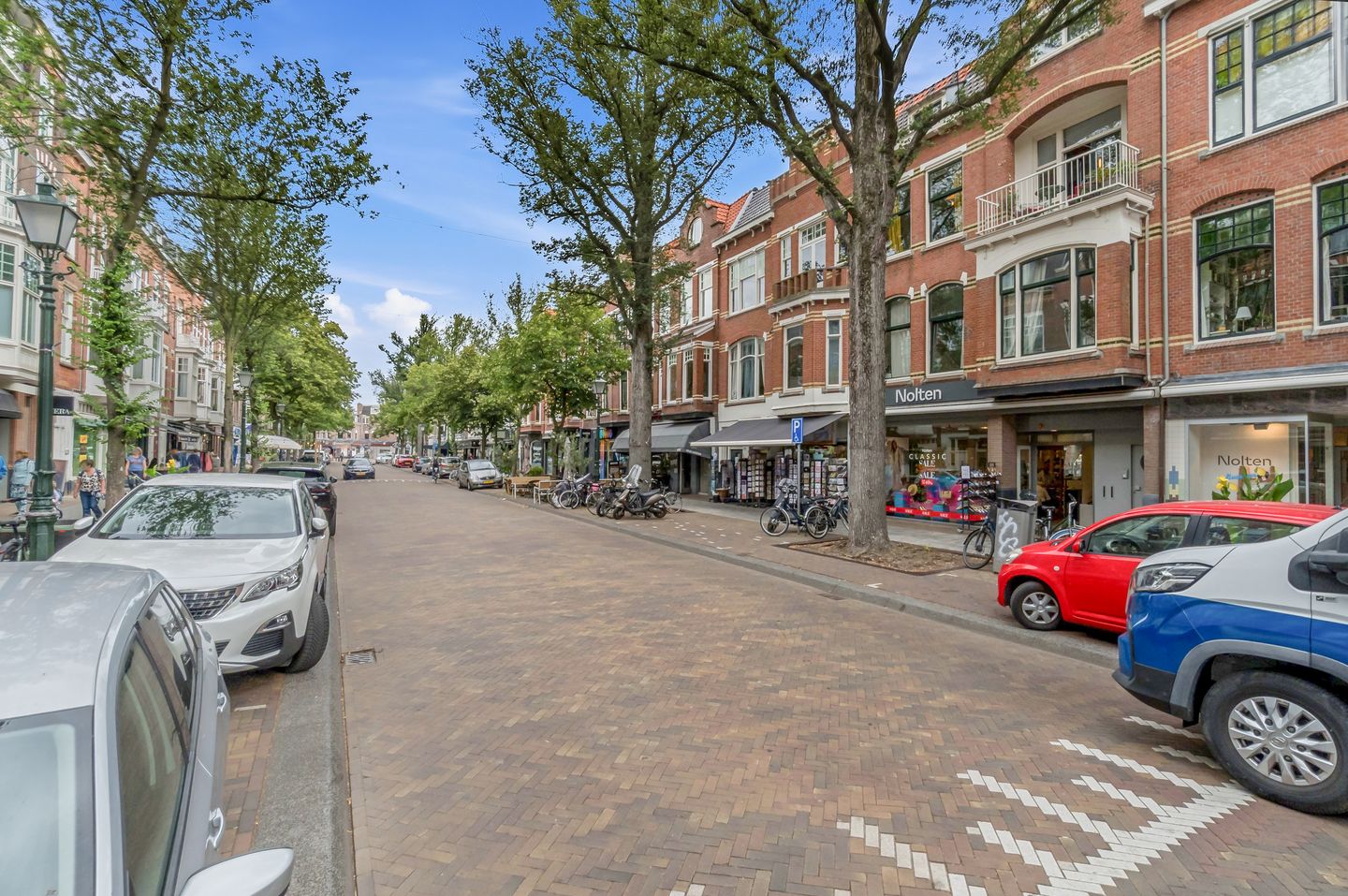 Photo 85 of Frederik Hendrikplein 47