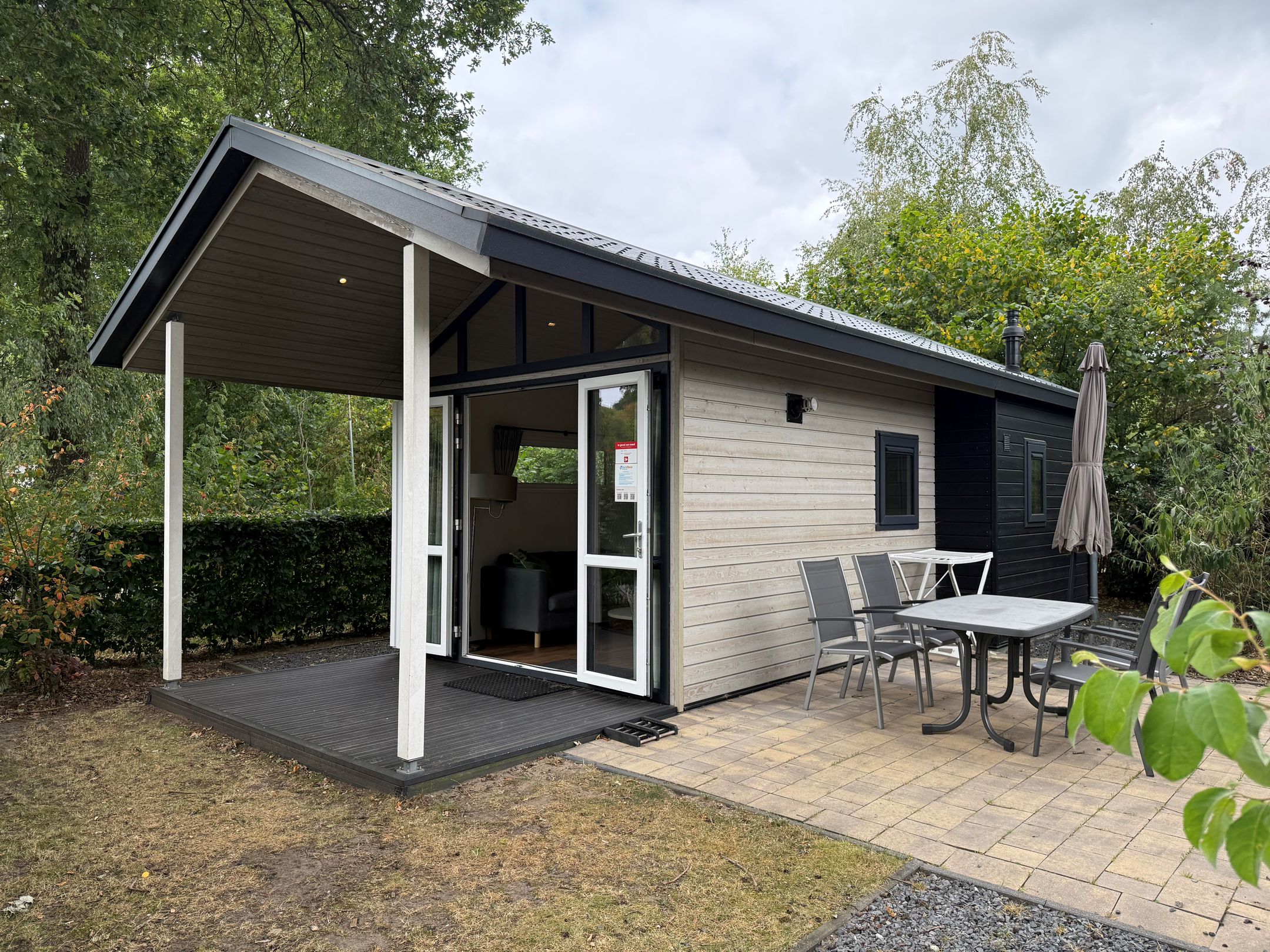 2-bedroom freehold villa in Otterlo — photo 1 of 5