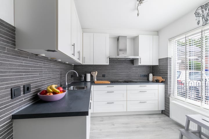 Tussenwoning te koop: Dennenbroek 45, Breda