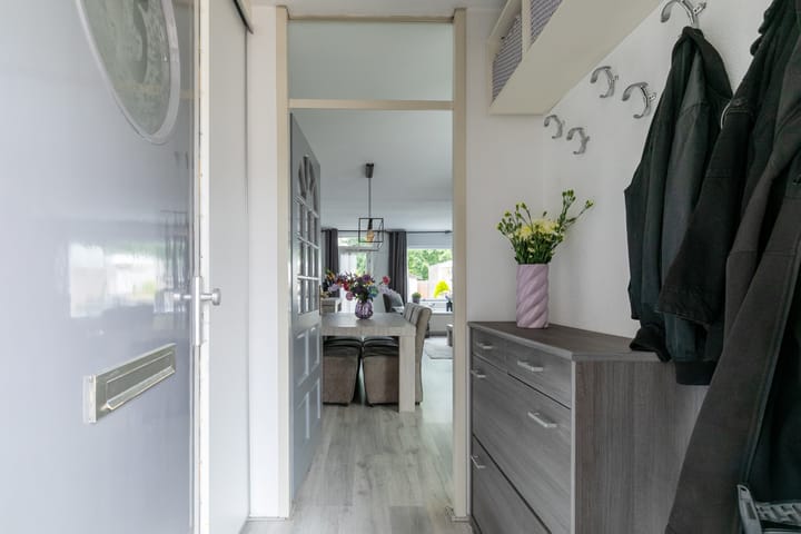 Tussenwoning te koop: Dennenbroek 45, Breda