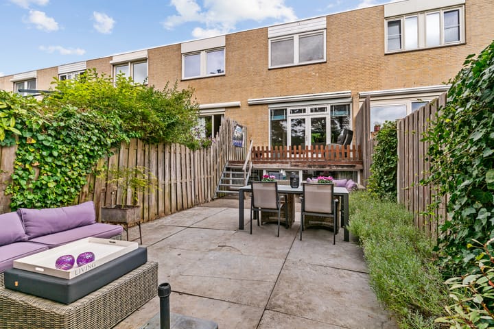Tussenwoning te koop: Ridderhoflaan 11, Koudekerk Aan Den Rijn