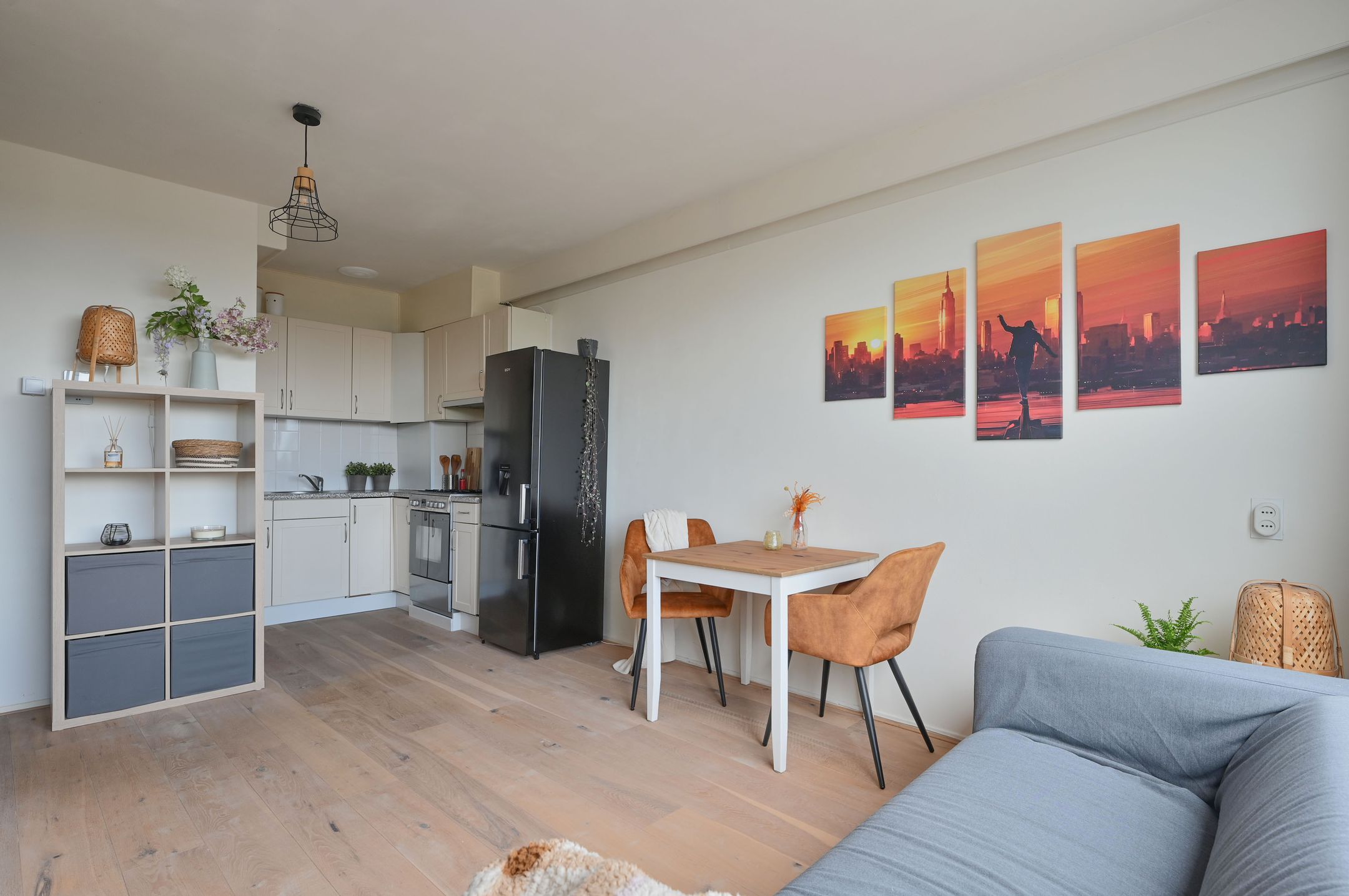 Photo 12 of van Weedestraat 205
