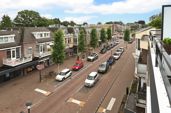 Studio te koop: van Weedestraat 205, Soest
