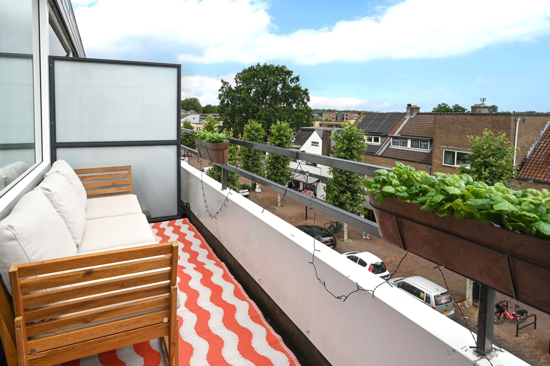 Photo 11 of van Weedestraat 205