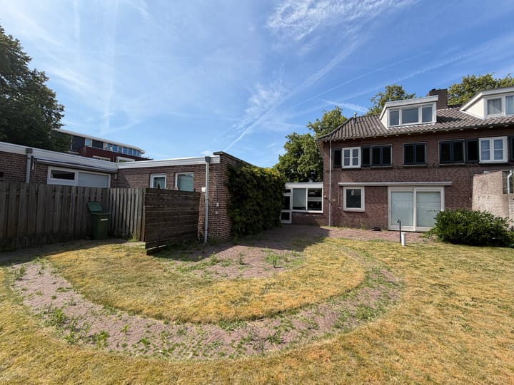 Tussenwoning te huur: Hoogstraat 53, Heesch