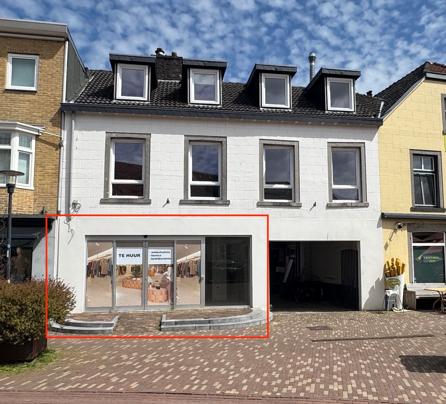 View photo 1 of Looierstraat 93