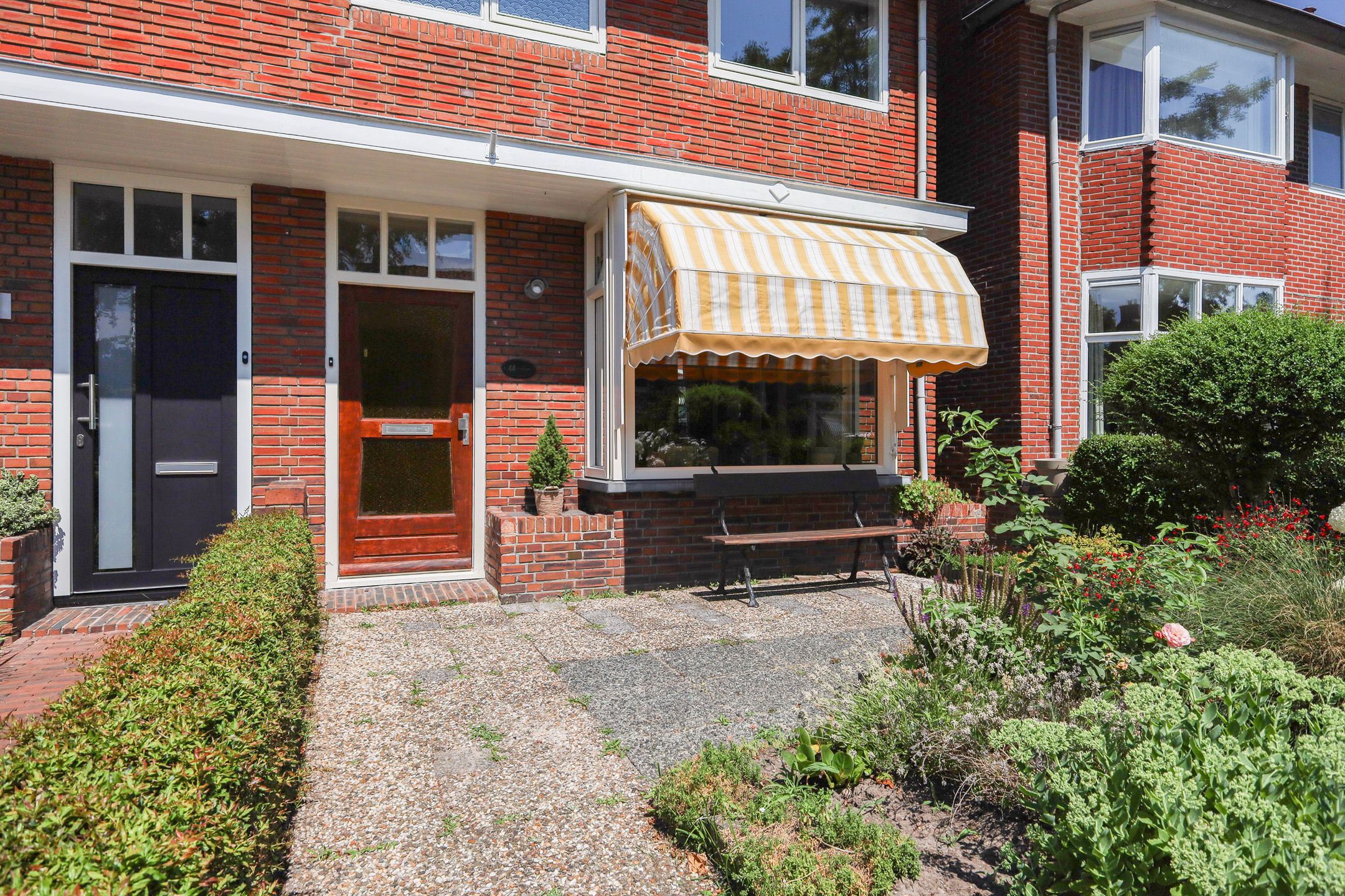 Foto 12 van Aert van der Neerstraat 44