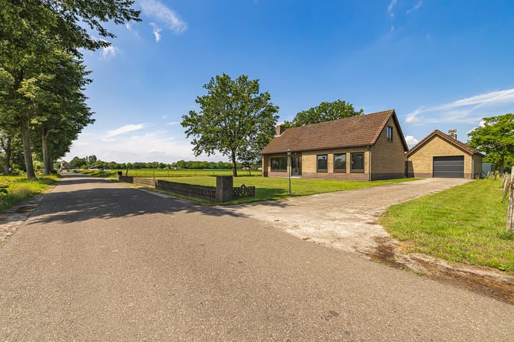 Vrijstaande woning te koop: Molendreef 3, Schijf