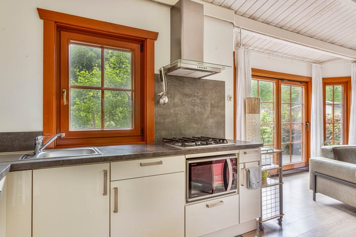 Vrijstaande woning te koop: Immenweg 15R214, Lunteren