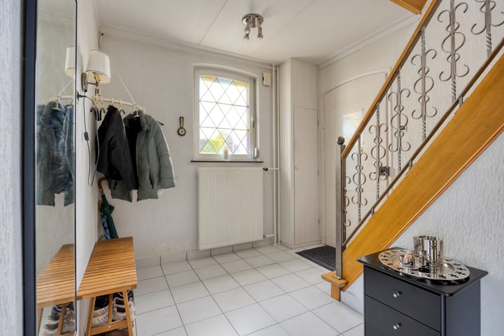 Twee-onder-één-kap te koop: Bekerbaan 37, Schimmert