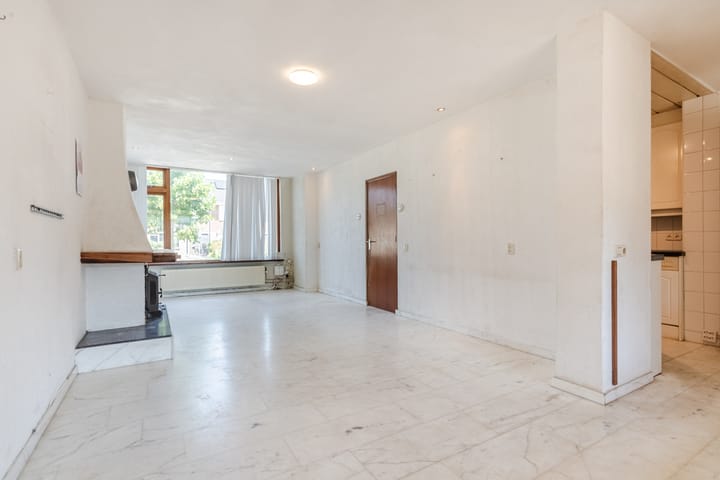 Tussenwoning te koop: Airbornelaan 39, Eindhoven
