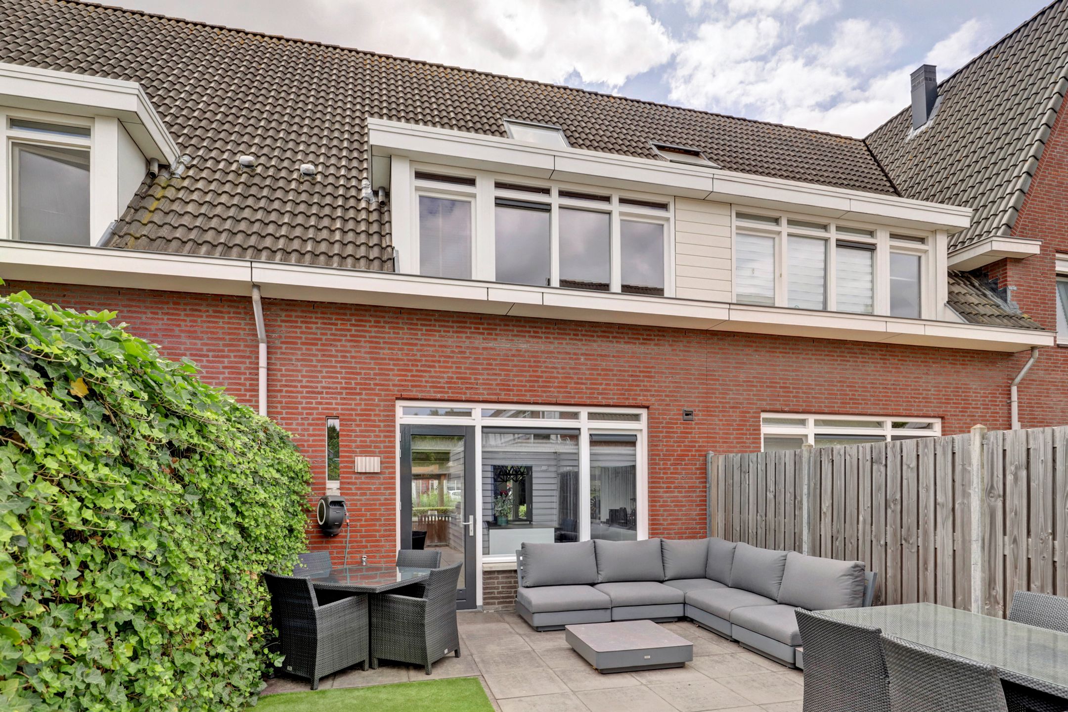 Photo 21 of Buitenbaan 97