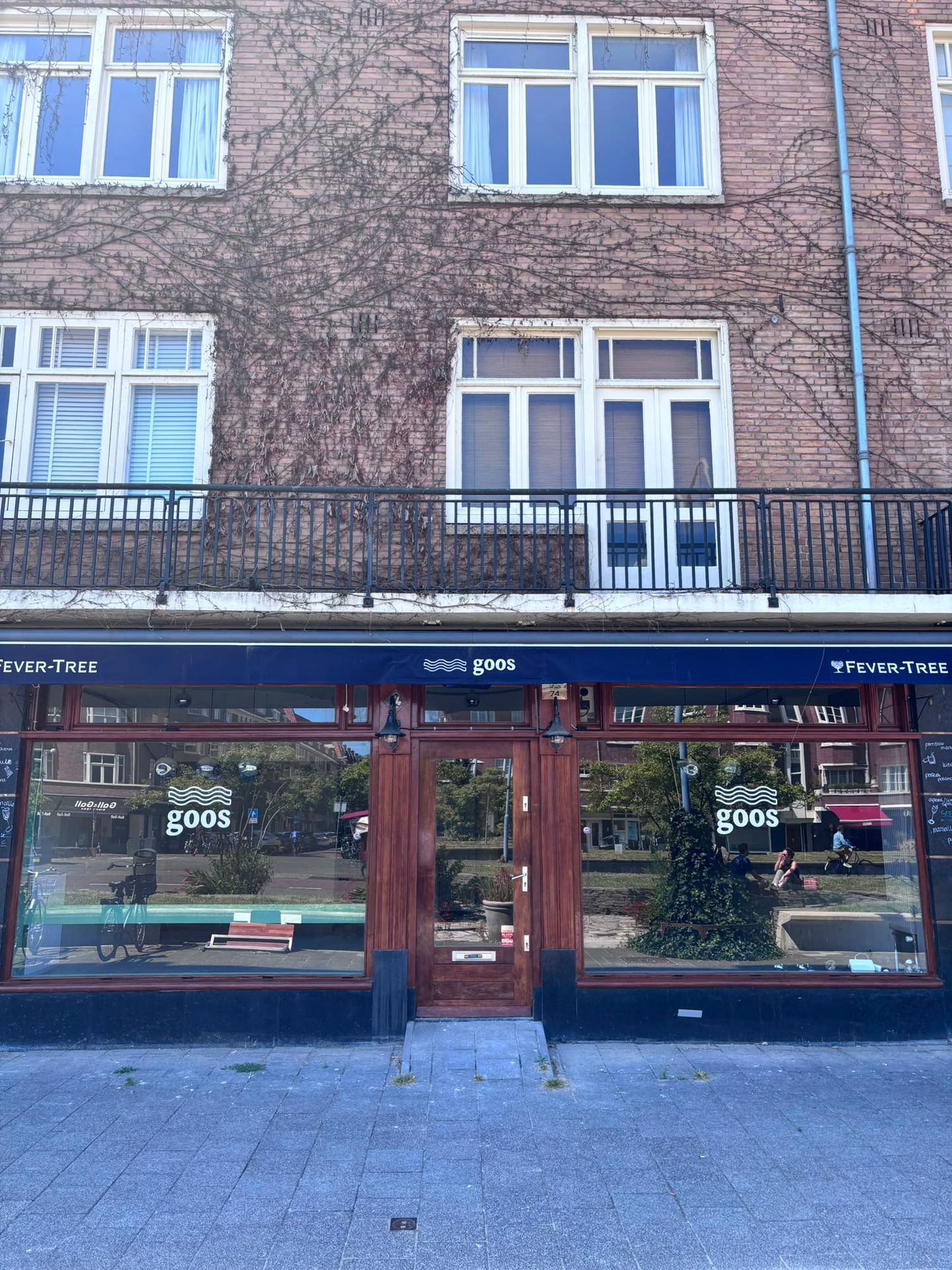 Bekijk foto 2 van Maasstraat 74